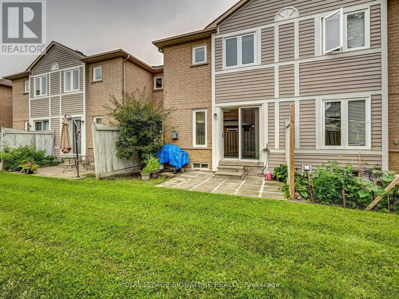 57 - 833 Scollard Court, Mississauga, Ontario  L5V 2B4 - Photo 38 - W12533754