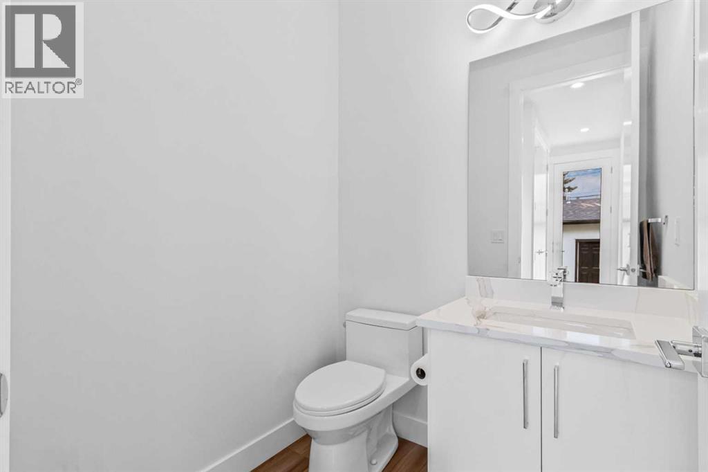 430 33 Avenue Nw, Calgary, Alberta  T2K 0B4 - Photo 22 - A2270244