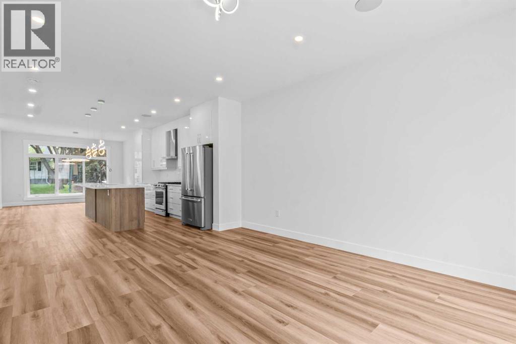 430 33 Avenue Nw, Calgary, Alberta  T2K 0B4 - Photo 21 - A2270244