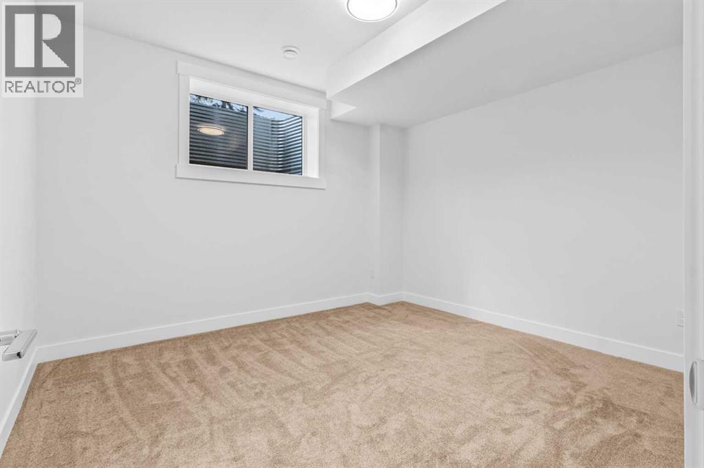 430 33 Avenue Nw, Calgary, Alberta  T2K 0B4 - Photo 40 - A2270244