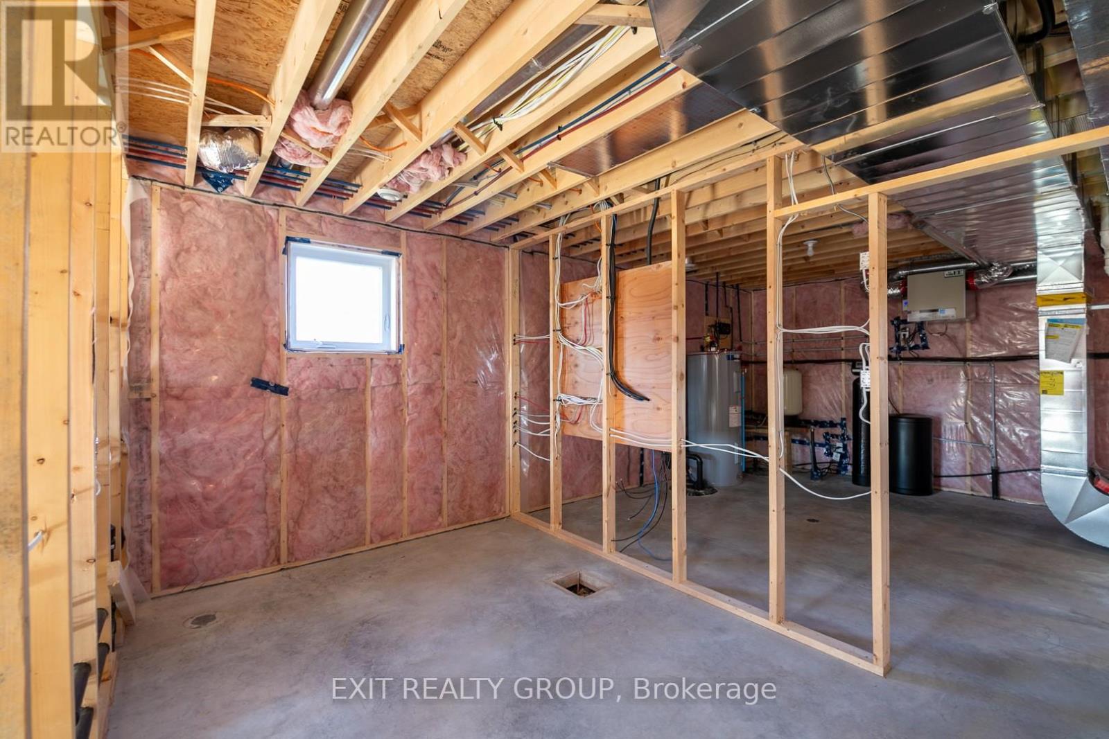 16532 Highway 2, Quinte West, Ontario  K8P 5P7 - Photo 30 - X12538646