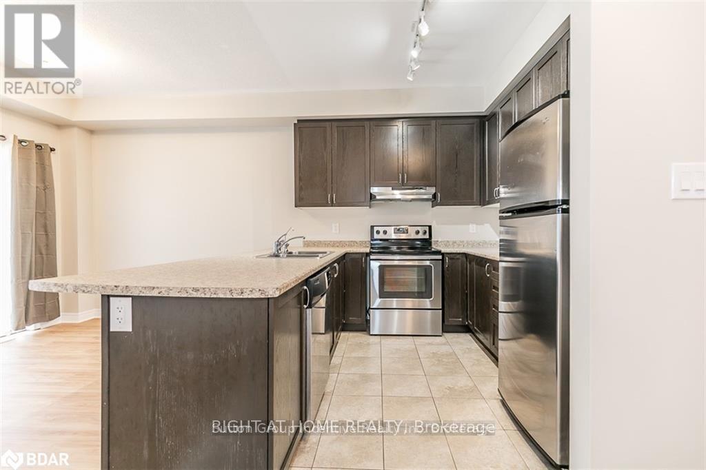 98 Pearcey Crescent, Barrie, Ontario  L4N 6R7 - Photo 6 - S12538278