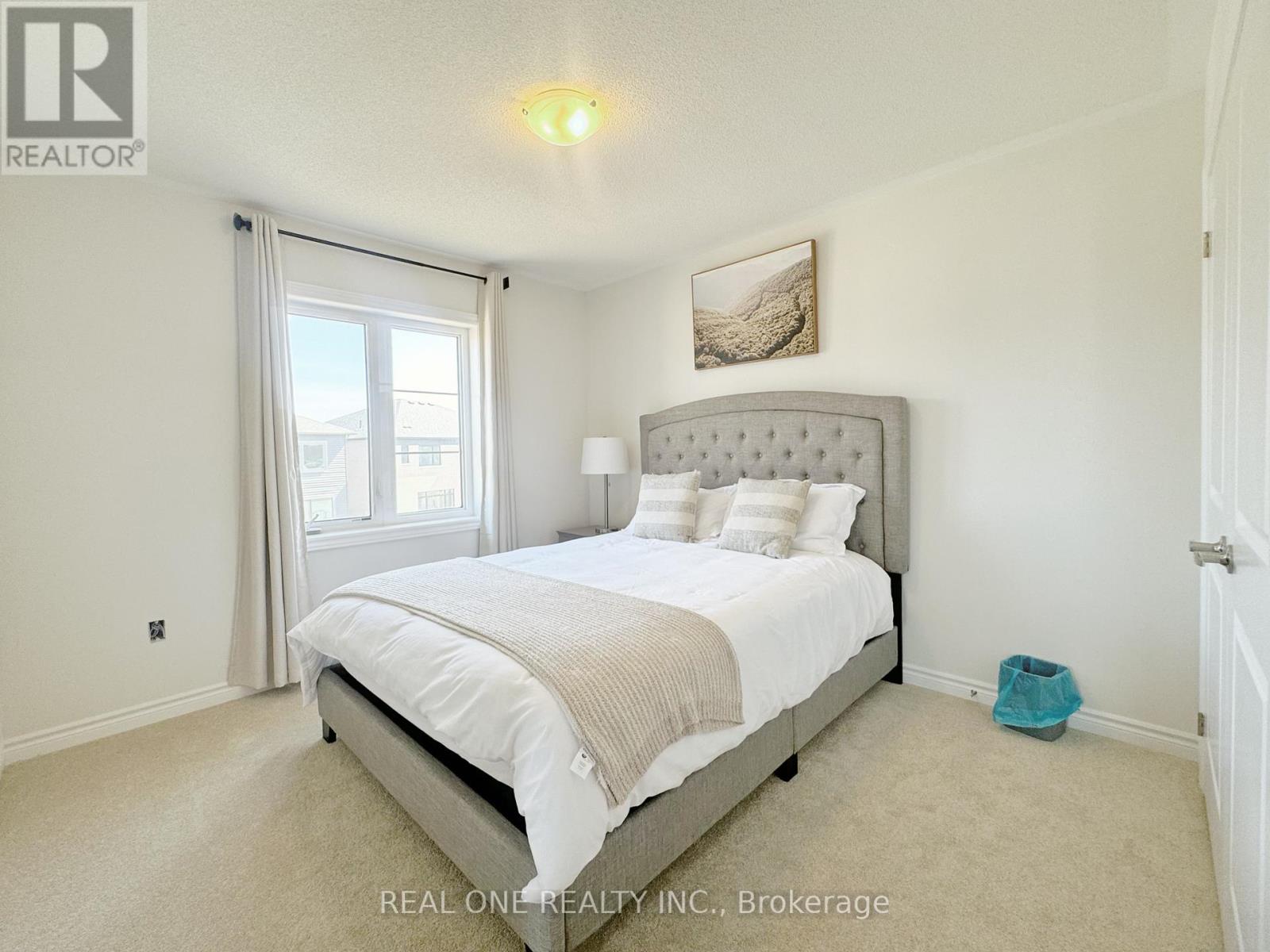 188 Rosanne Circle, Wasaga Beach, Ontario  L9Z 1J7 - Photo 17 - S12538336