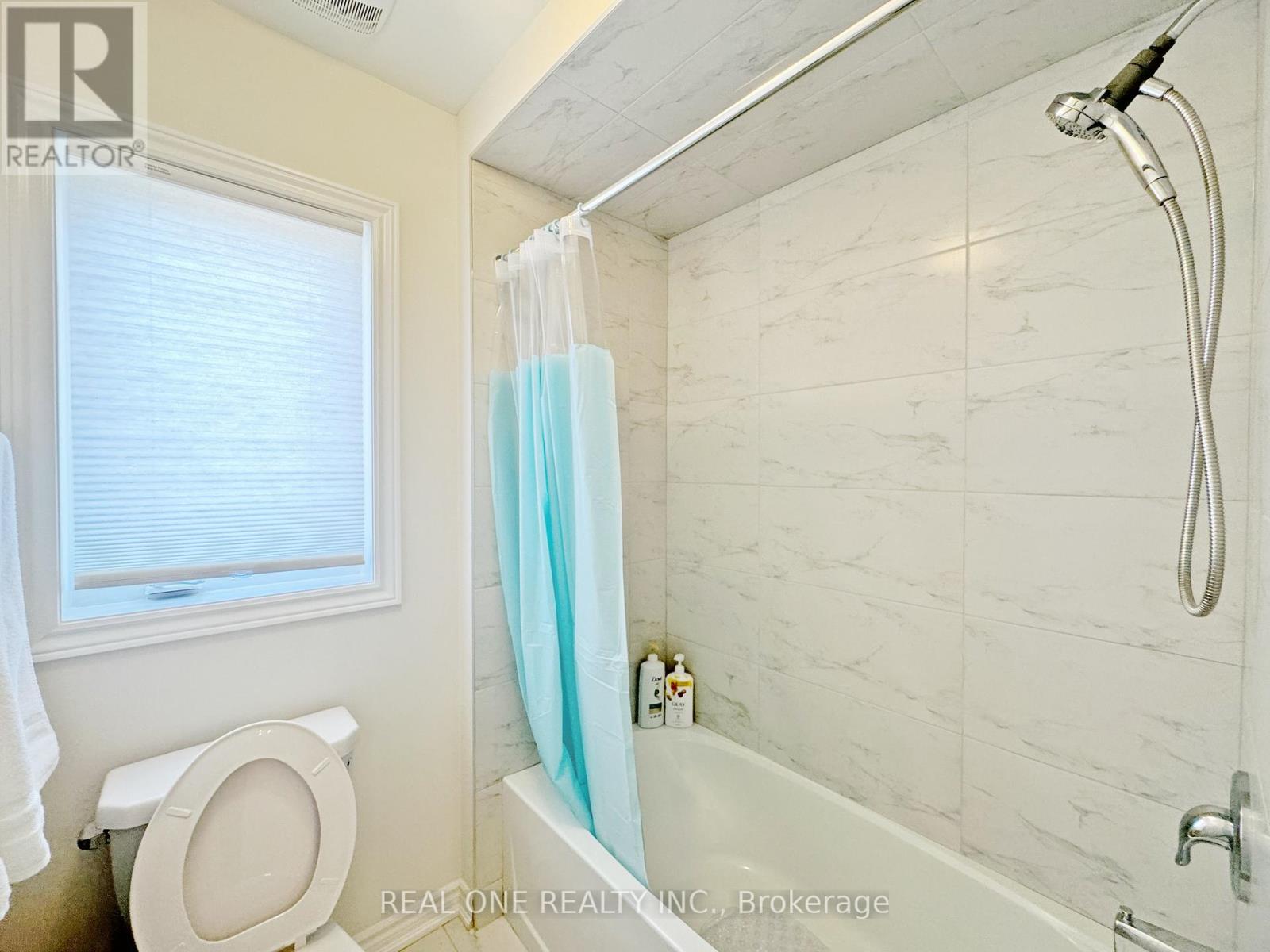 188 Rosanne Circle, Wasaga Beach, Ontario  L9Z 1J7 - Photo 22 - S12538336