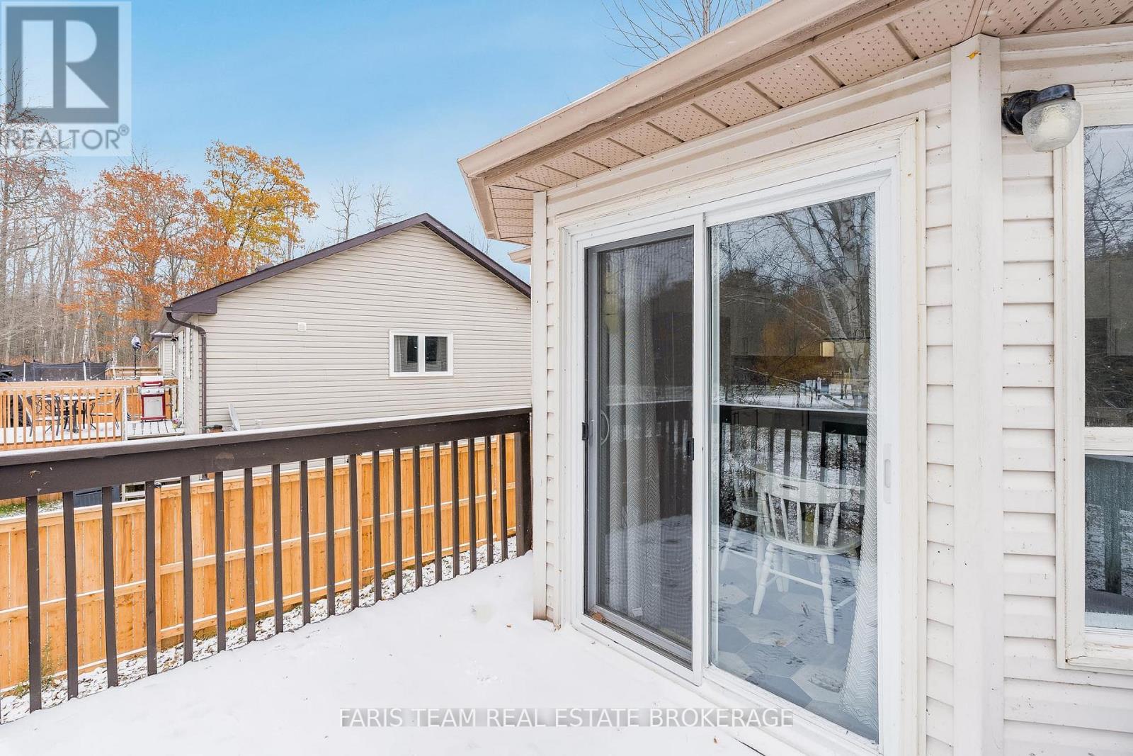 5 Harbour Crescent, Wasaga Beach, Ontario  L9Z 1G4 - Photo 22 - S12538410