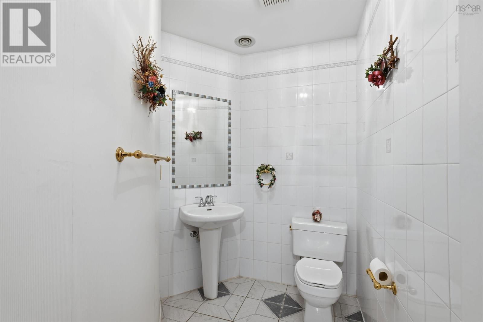 61 French Masts Lane, Bedford, Nova Scotia  B4A 3W7 - Photo 18 - 202527770