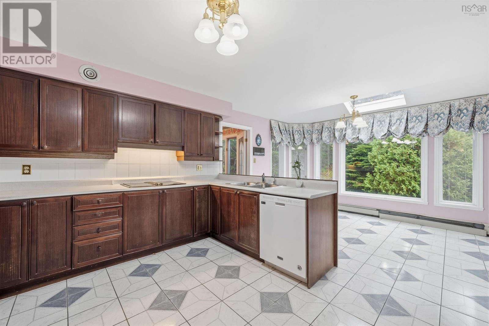 61 French Masts Lane, Bedford, Nova Scotia  B4A 3W7 - Photo 10 - 202527770