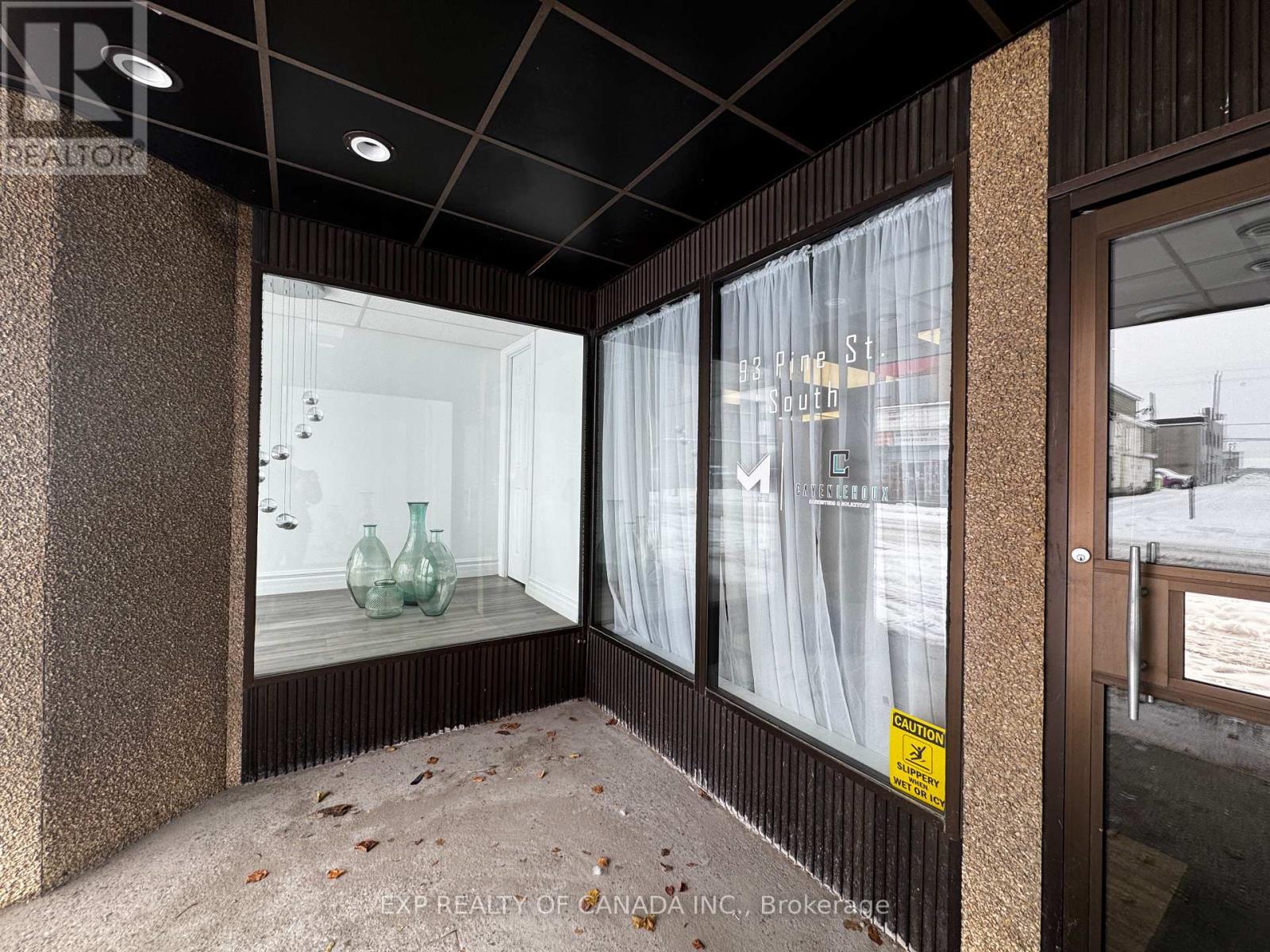 91-93 Pine Street S, Timmins, Ontario  P4N 2K1 - Photo 2 - T12538604