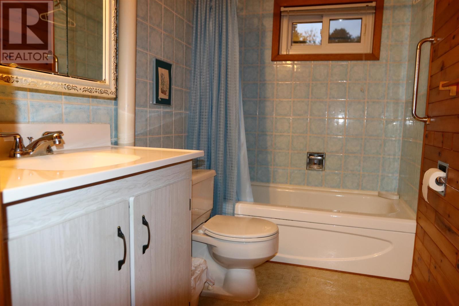 1476 Louis St, Thunder Bay, Ontario  P7G 1J3 - Photo 21 - TB253239