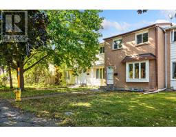 933 GREENBRIAR AVENUE, Ottawa, Ontario
