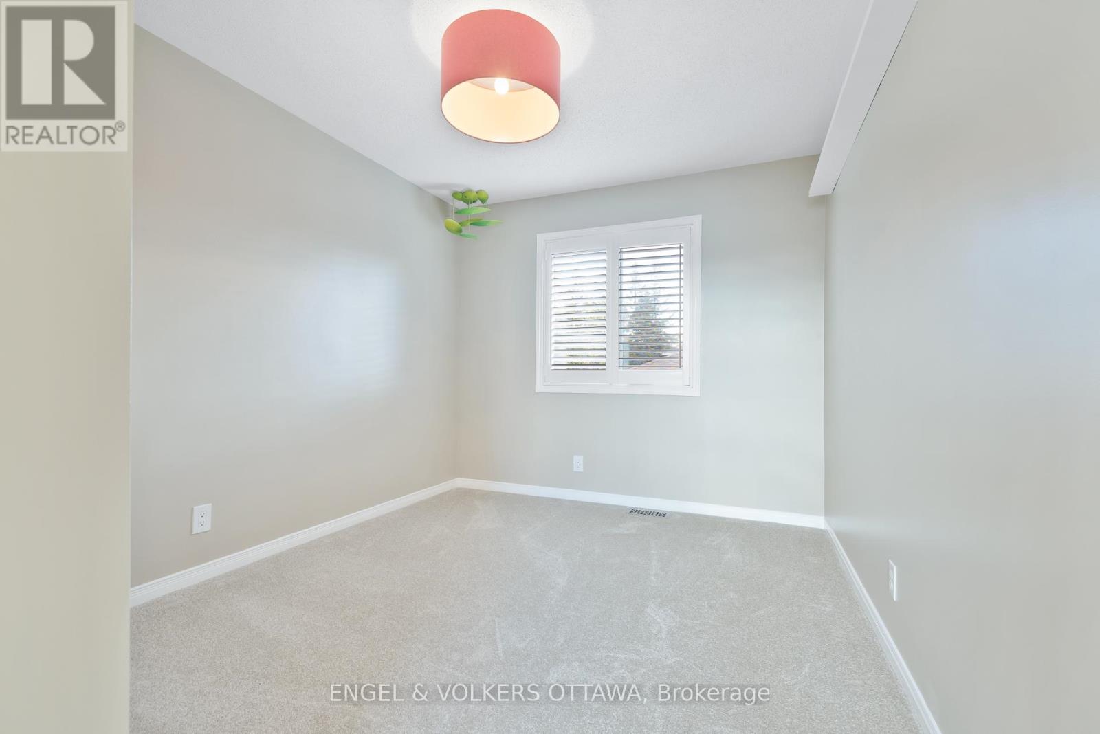 26 Carleton Cathcart Street, Ottawa, Ontario K2S 1M7 - Photo 28 - X12538638