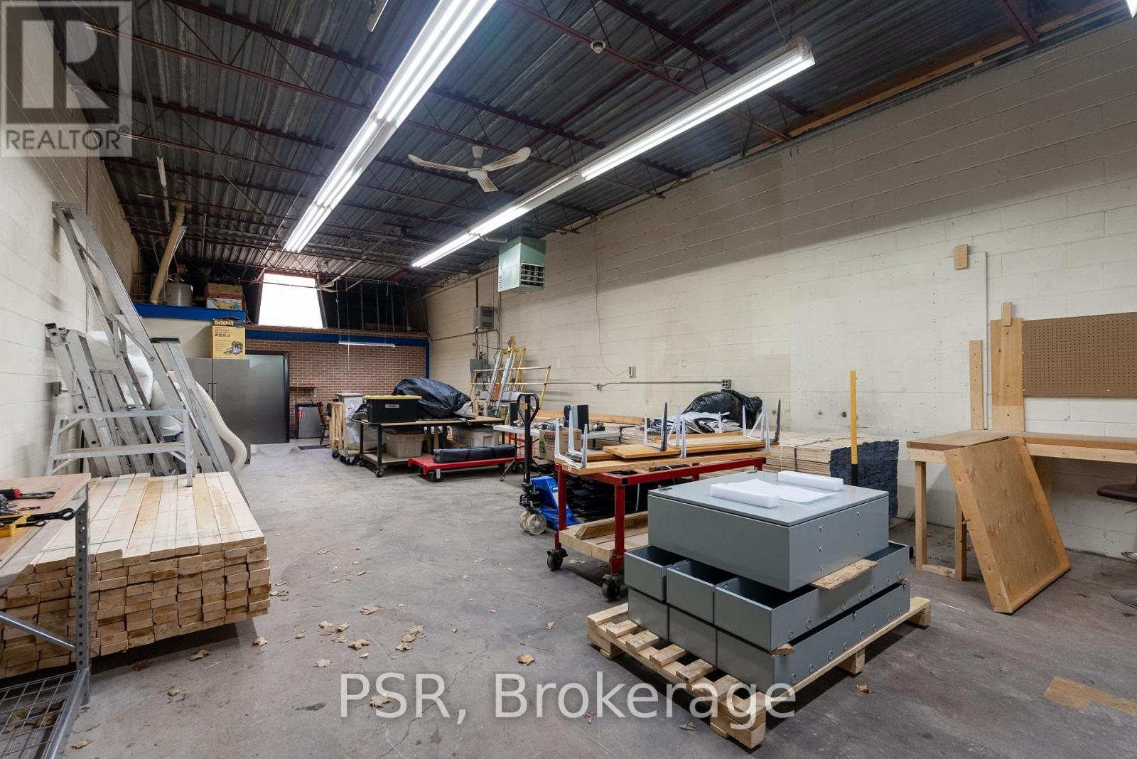 12 - 2 Marconi Court, Caledon, Ontario  L7E 1E5 - Photo 10 - W12538272