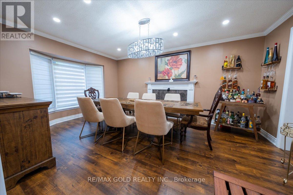 92 Jaffa Drive, Brampton, Ontario  L6S 4C6 - Photo 15 - W12538290