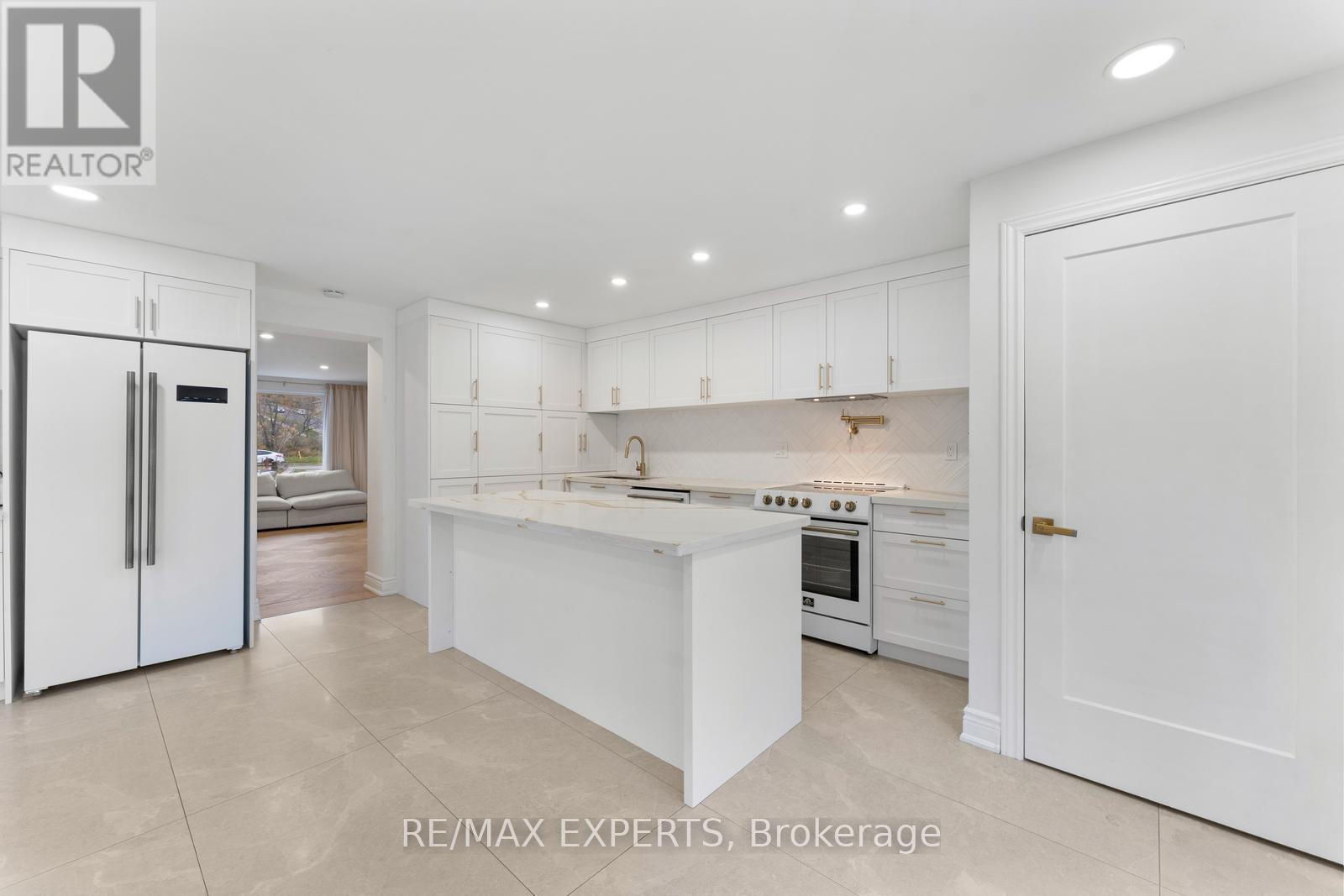 142 King Street E, Caledon, Ontario  L7E 3G2 - Photo 5 - W12538318