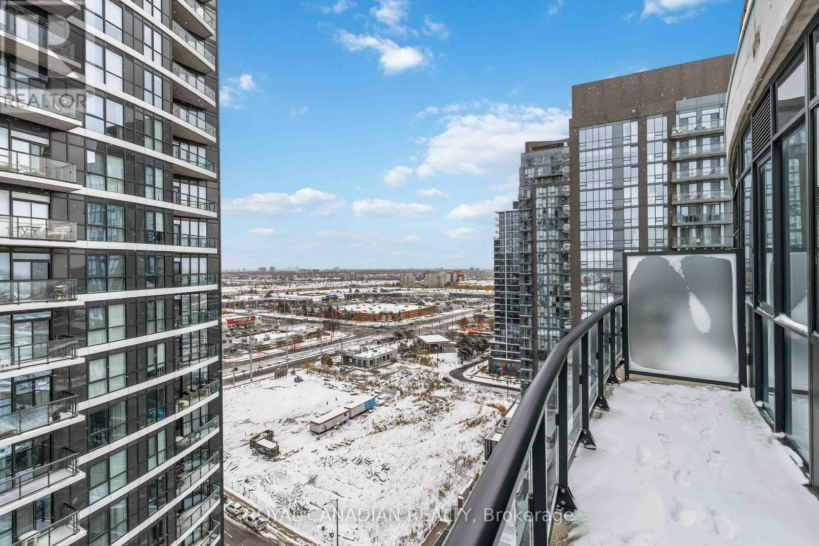 1501 - 65 Watergarden Drive, Mississauga, Ontario  L5R 0G9 - Photo 24 - W12538330