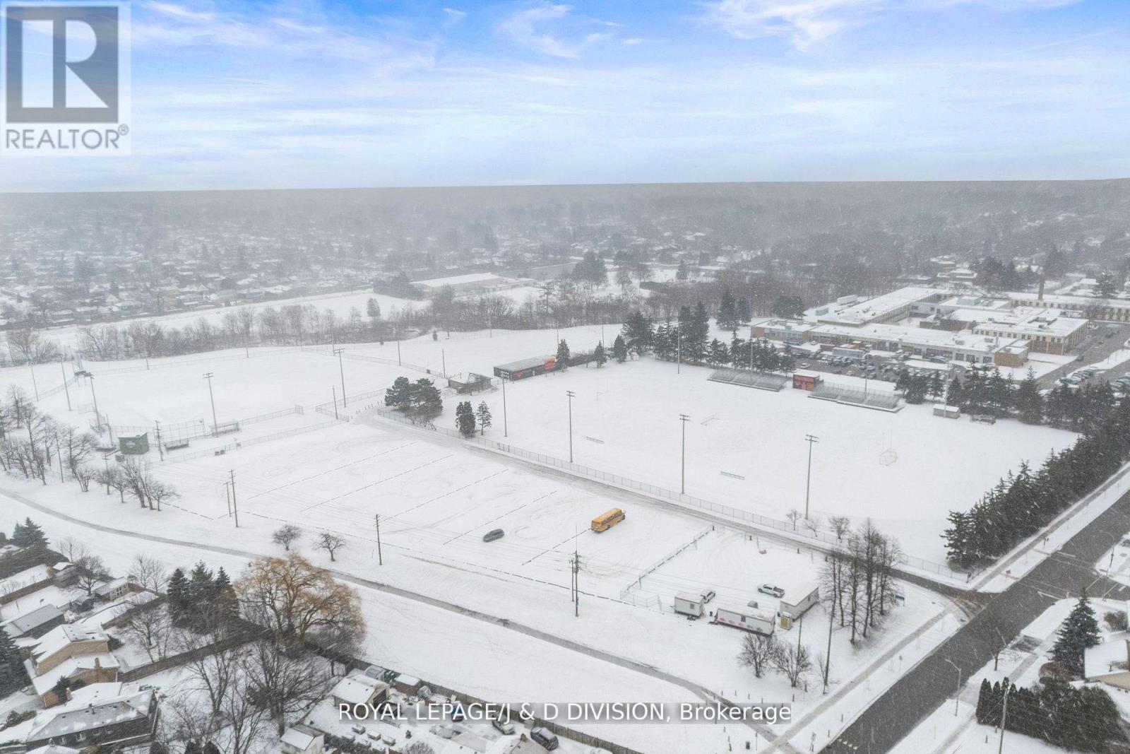 4226 Longmoor Drive, Burlington, Ontario  L7L 4Z9 - Photo 28 - W12538378