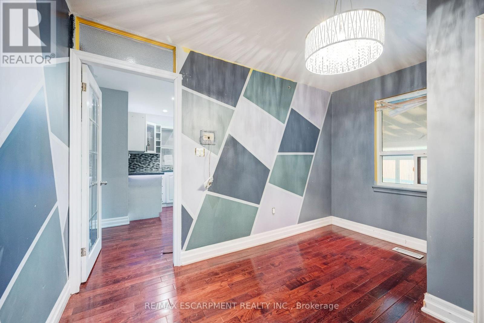 61 Clarence Street, Brampton, Ontario  L6W 1S4 - Photo 15 - W12538414