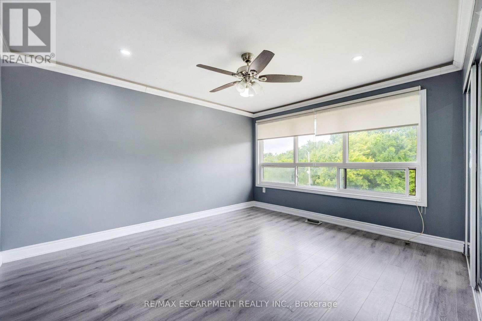 61 Clarence Street, Brampton, Ontario  L6W 1S4 - Photo 19 - W12538414