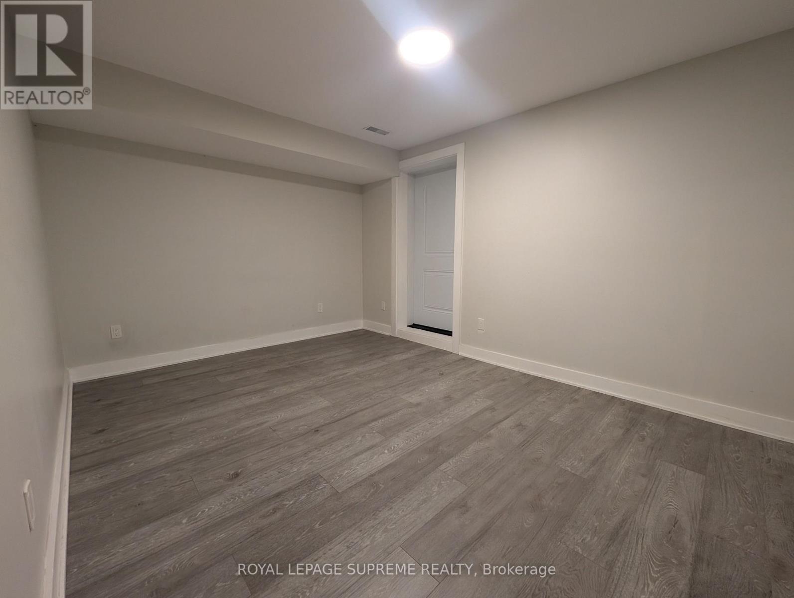 Lower - 2132 Dundas Street W, Toronto, Ontario  M6R 1X2 - Photo 9 - W12538434