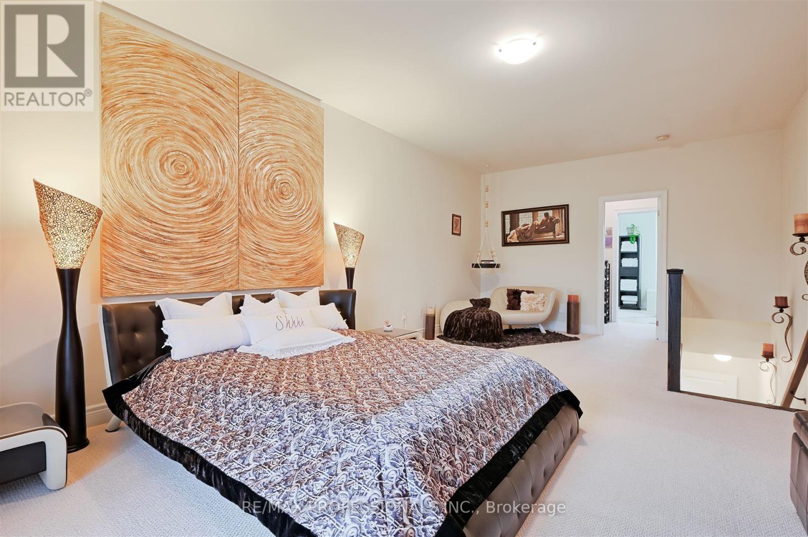 825a Oxford Street, Toronto, Ontario  M8Y 1E6 - Photo 34 - W12538448