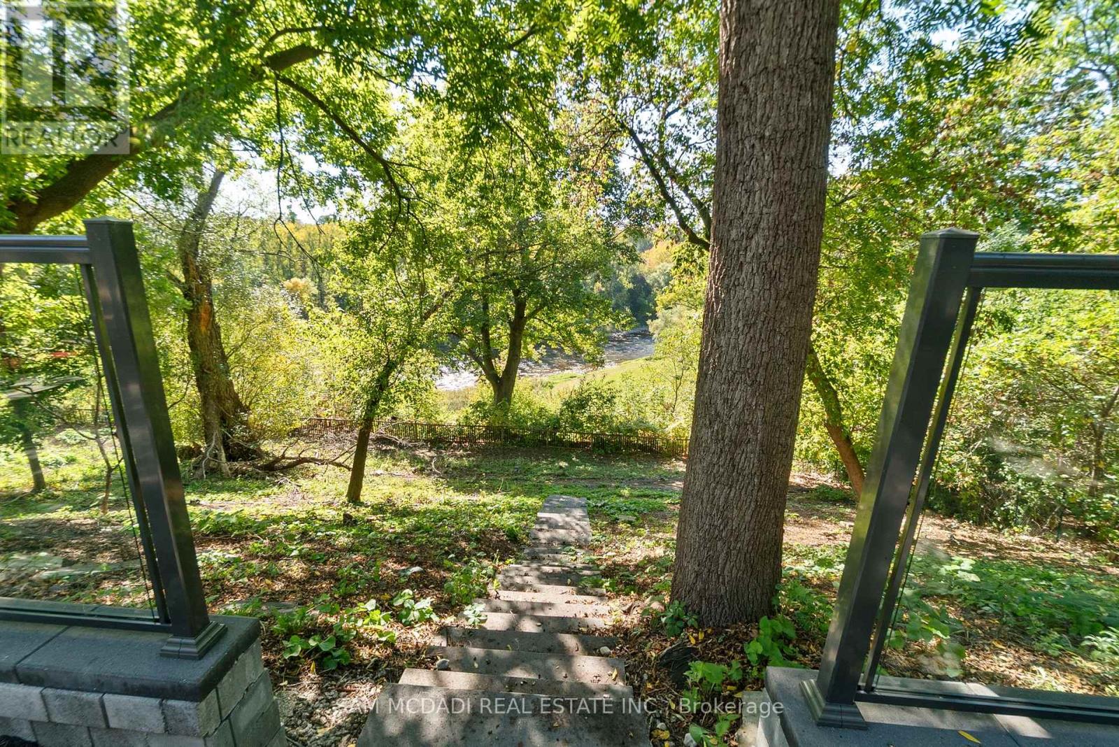 2552 Jarvis Street, Mississauga, Ontario  L5C 2P6 - Photo 47 - W12538476