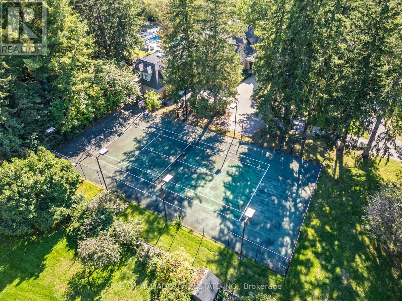 2552 Jarvis Street, Mississauga, Ontario  L5C 2P6 - Photo 49 - W12538476