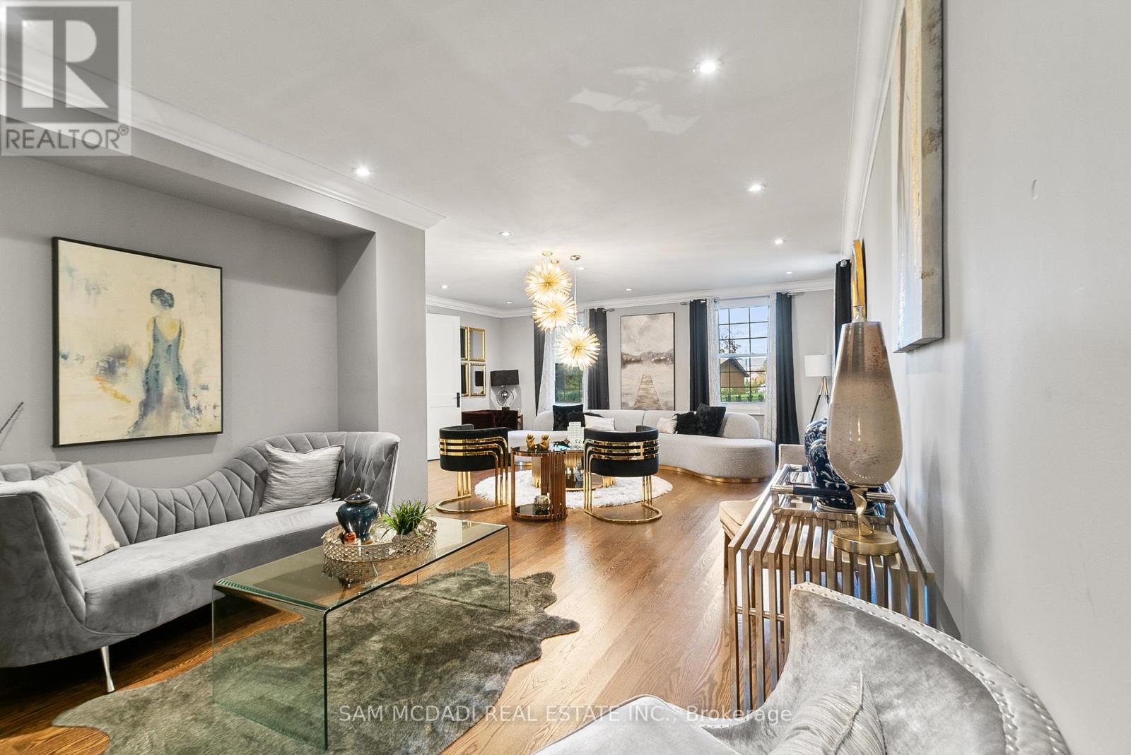 2552 Jarvis Street, Mississauga, Ontario  L5C 2P6 - Photo 9 - W12538476