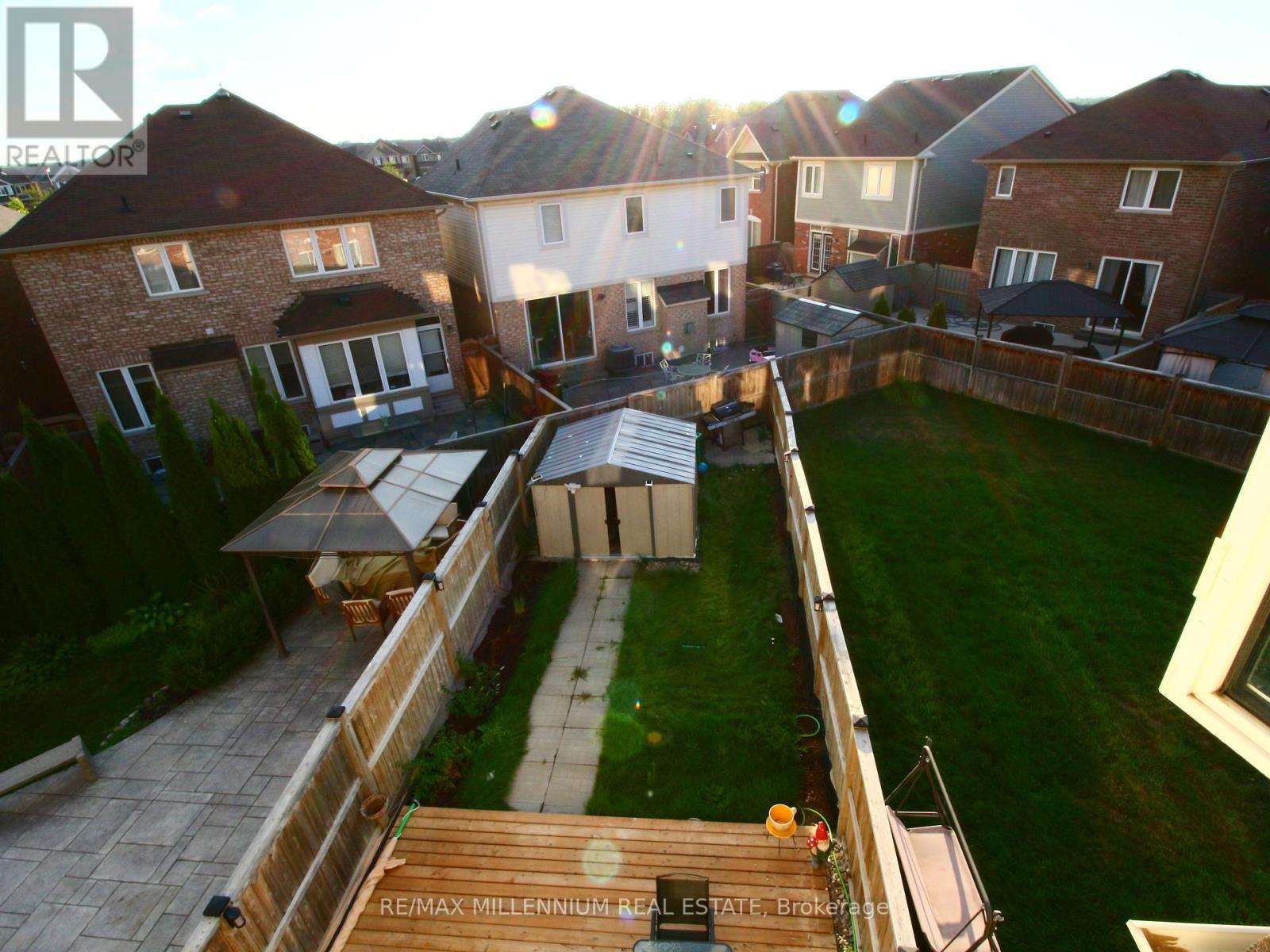 52 Vanhorne Close, Brampton, Ontario  L7A 0X8 - Photo 13 - W12538486