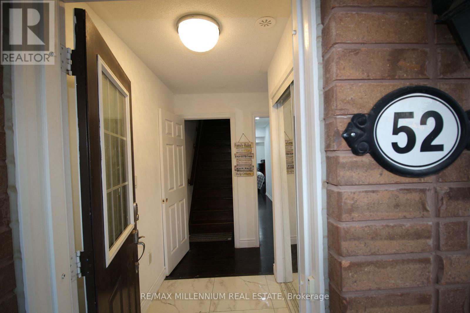 52 Vanhorne Close, Brampton, Ontario  L7A 0X8 - Photo 22 - W12538486