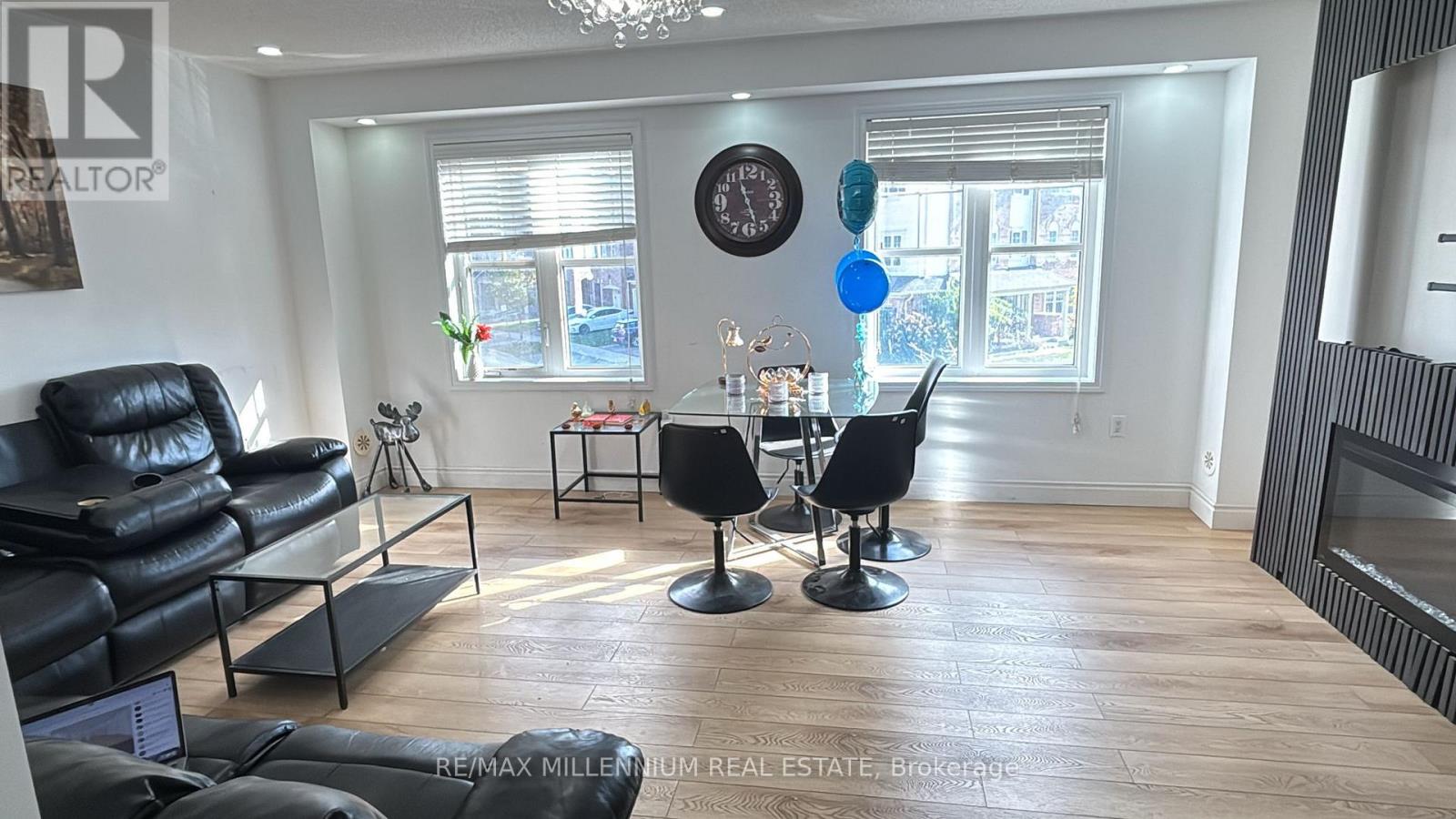 52 Vanhorne Close, Brampton, Ontario  L7A 0X8 - Photo 25 - W12538486