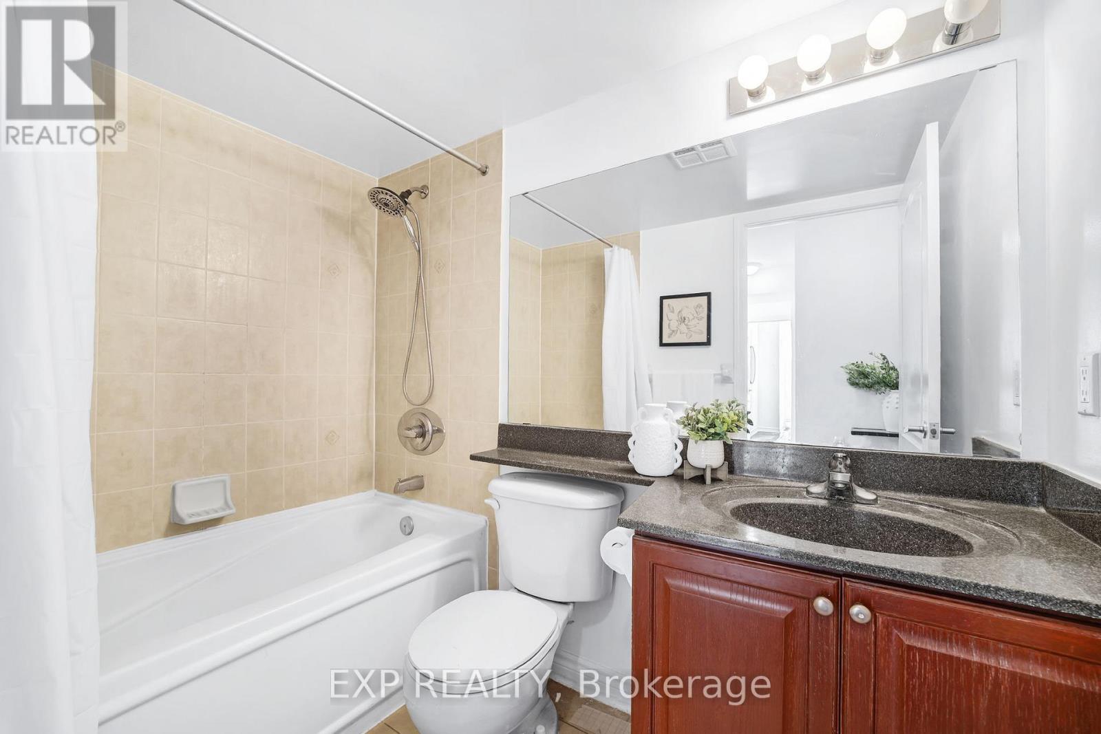 1005 - 1 Elm Drive W, Mississauga, Ontario  L5B 4M1 - Photo 16 - W12538502