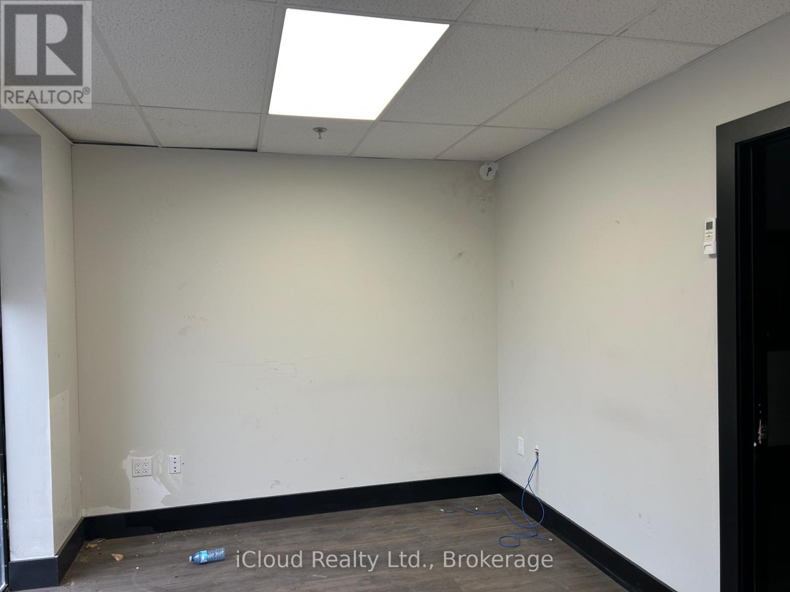 7 - 101 West Drive, Brampton, Ontario L6T 2J6 - Photo 9 - W12531852