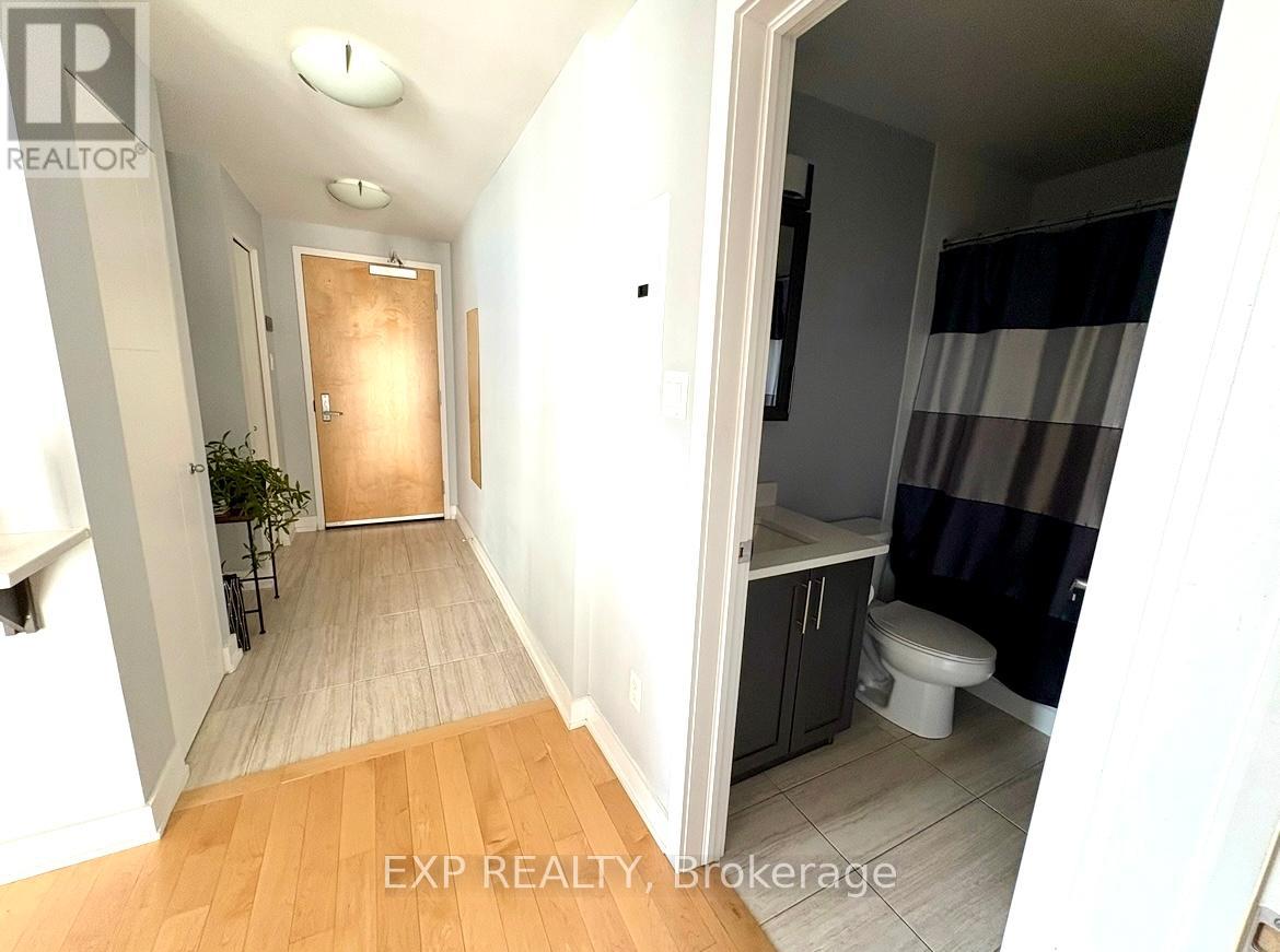 2001 - 40 Nepean Street, Ottawa, Ontario  K2P 0X5 - Photo 6 - X12367458