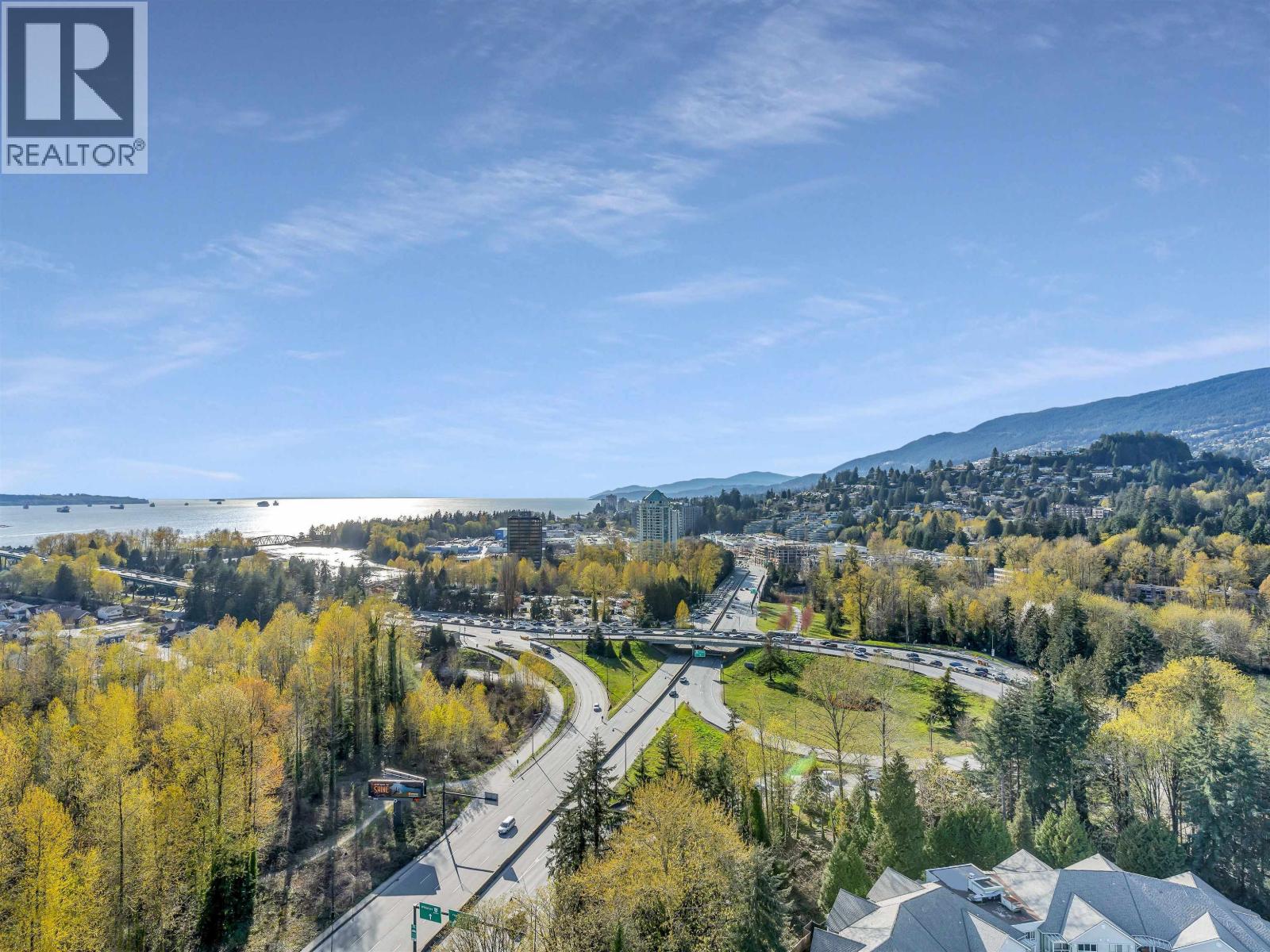 2205 200 Klahanie Court, West Vancouver, British Columbia  V7P 0E4 - Photo 1 - R3066770