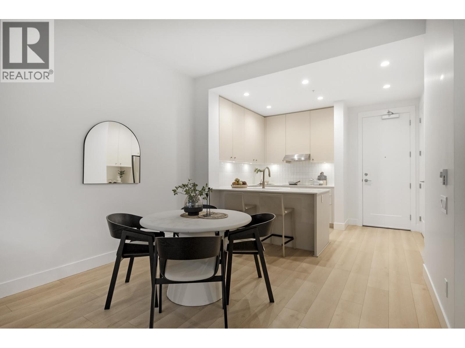 109 708 Edgar Avenue, Coquitlam, British Columbia  V3K 2J4 - Photo 8 - R3066781