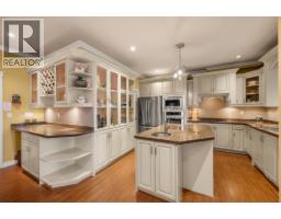 7058 Patterson Avenue, Burnaby, Ca