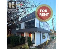 2428 FRASER STREET, Vancouver, British Columbia