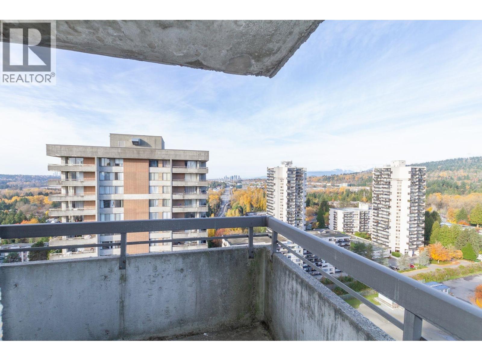 2402 3755 Bartlett Court, Burnaby, British Columbia  V3J 7G7 - Photo 14 - R3066715