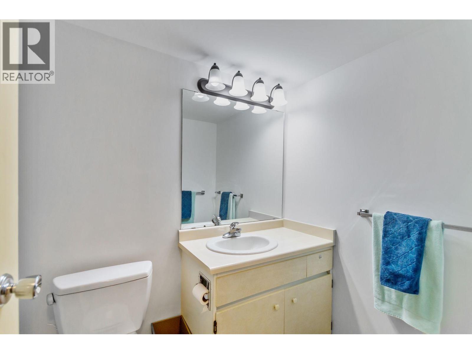 2402 3755 Bartlett Court, Burnaby, British Columbia  V3J 7G7 - Photo 16 - R3066715