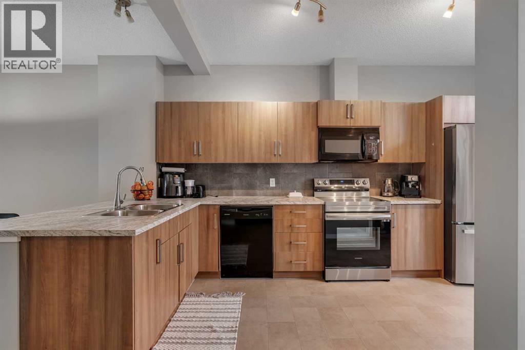 34 New Brighton Point Se, Calgary, Alberta  T2Z 1B6 - Photo 3 - A2269802