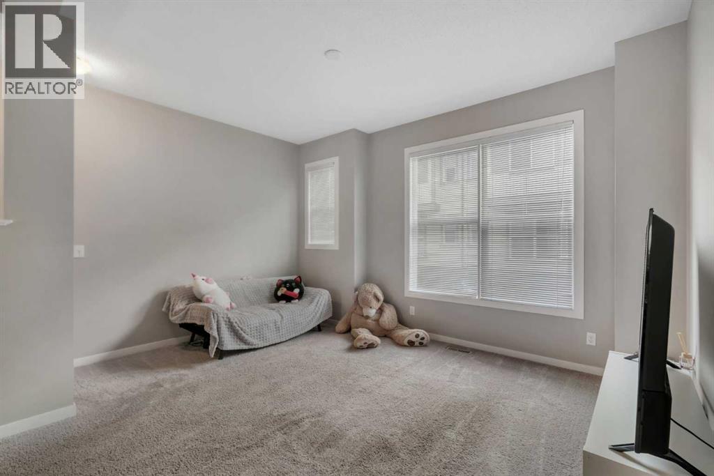 34 New Brighton Point Se, Calgary, Alberta  T2Z 1B6 - Photo 9 - A2269802