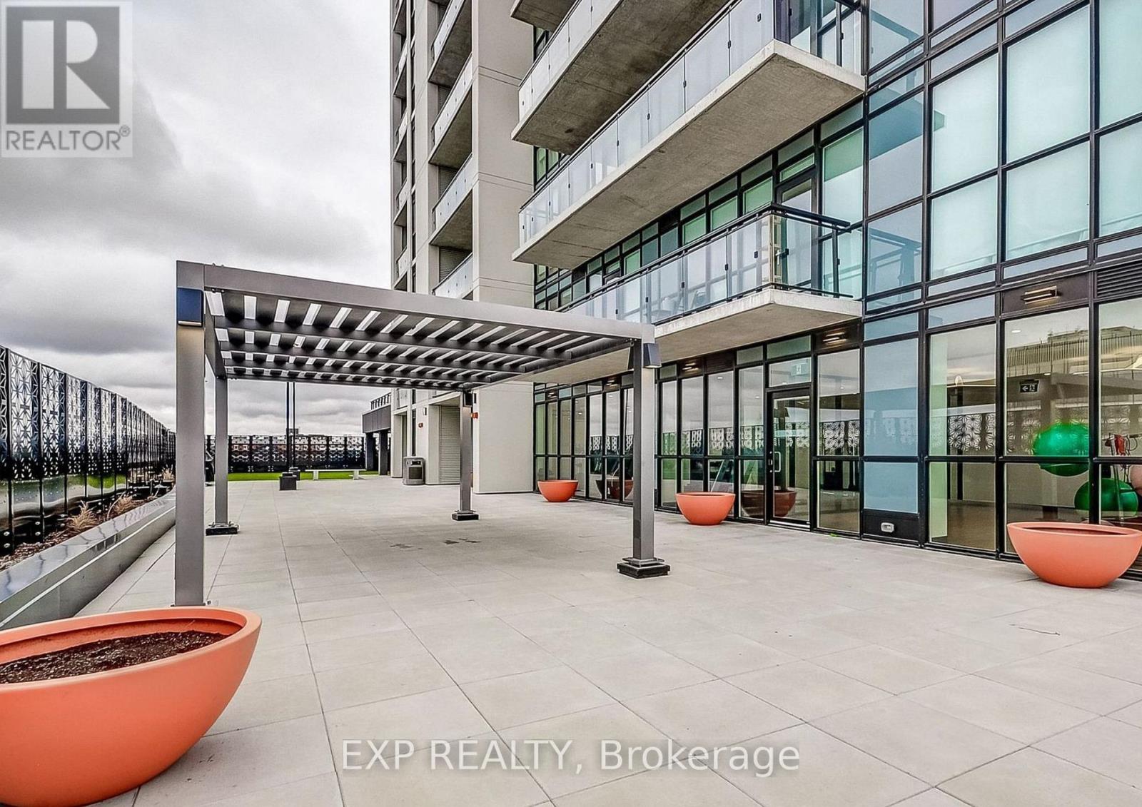 1108b - 60 Charles Street W, Kitchener, Ontario  N2G 0C9 - Photo 29 - X12538298