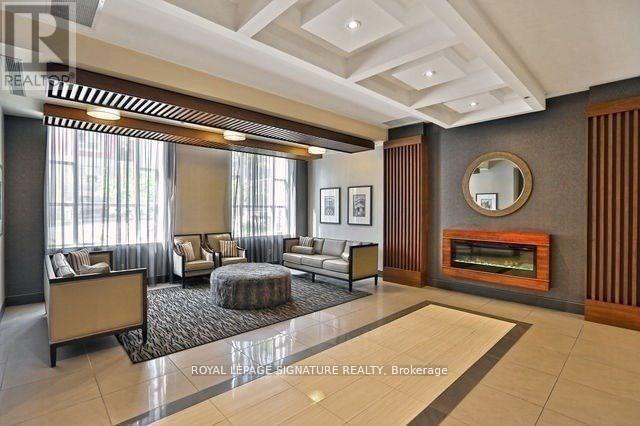 1110 - 150 Main Street W, Hamilton, Ontario  L8P 1H8 - Photo 2 - X12538352