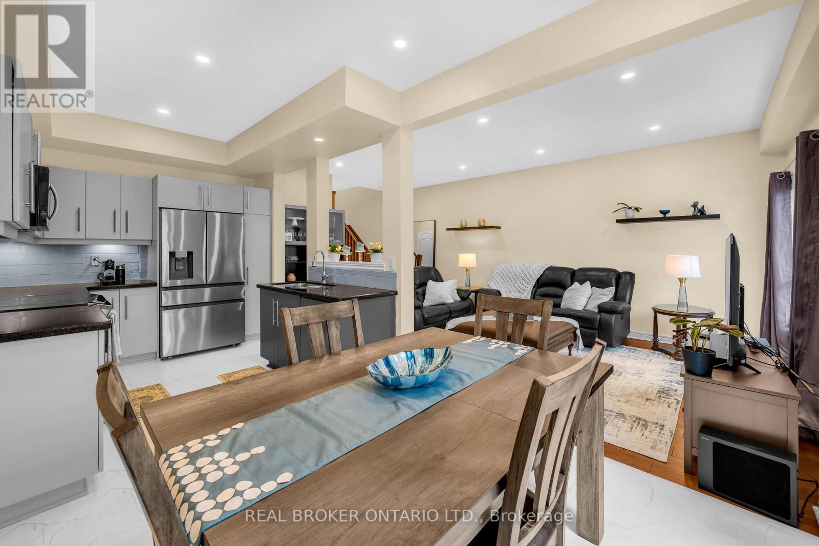 22 - 40 Dartmouth Gate, Hamilton, Ontario  L8E 0C4 - Photo 16 - X12538428