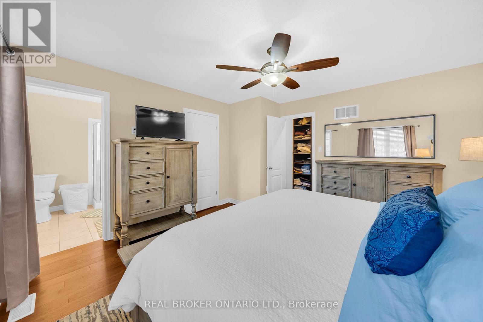 22 - 40 Dartmouth Gate, Hamilton, Ontario  L8E 0C4 - Photo 21 - X12538428