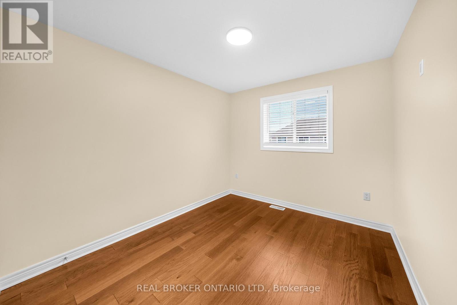 22 - 40 Dartmouth Gate, Hamilton, Ontario  L8E 0C4 - Photo 28 - X12538428