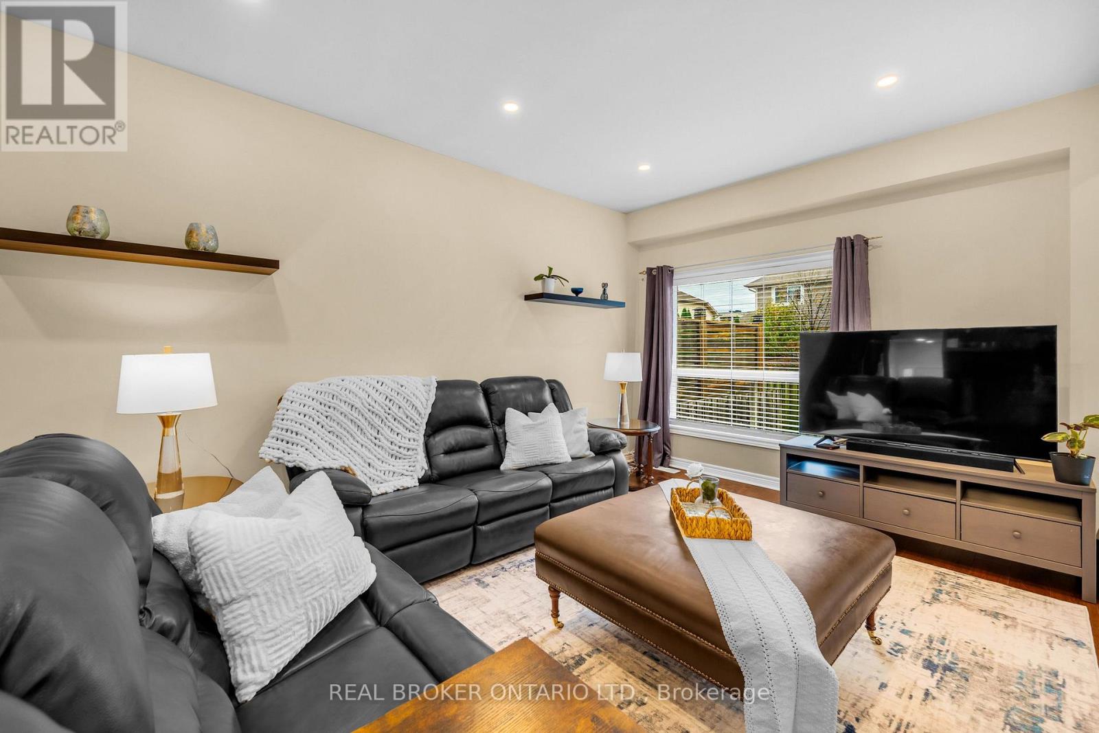 22 - 40 Dartmouth Gate, Hamilton, Ontario  L8E 0C4 - Photo 7 - X12538428