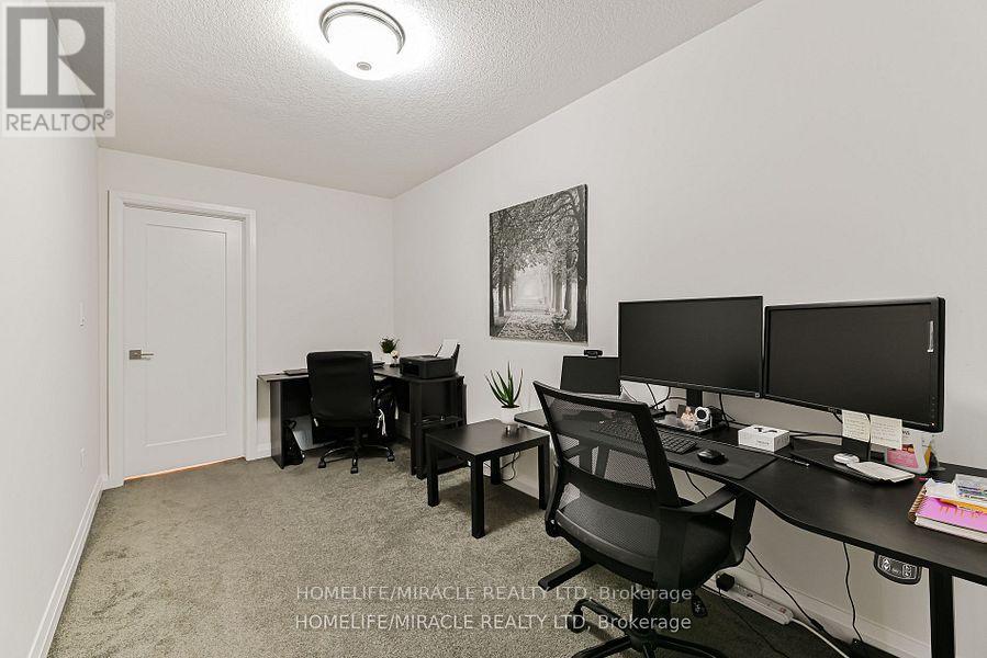 15 - 35 Midhurst Heights, Hamilton, Ontario  L8J 0K9 - Photo 19 - X12538442