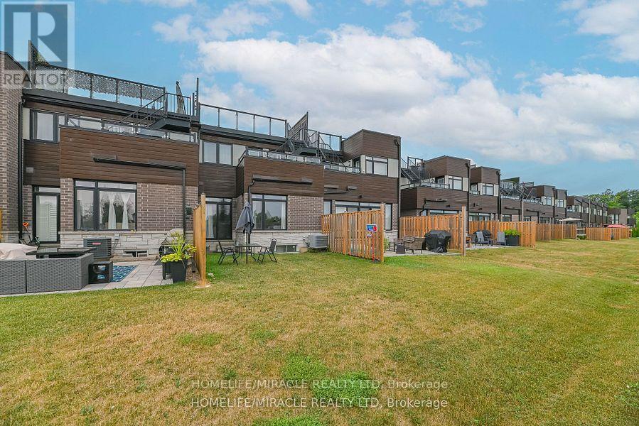 15 - 35 Midhurst Heights, Hamilton, Ontario  L8J 0K9 - Photo 40 - X12538442