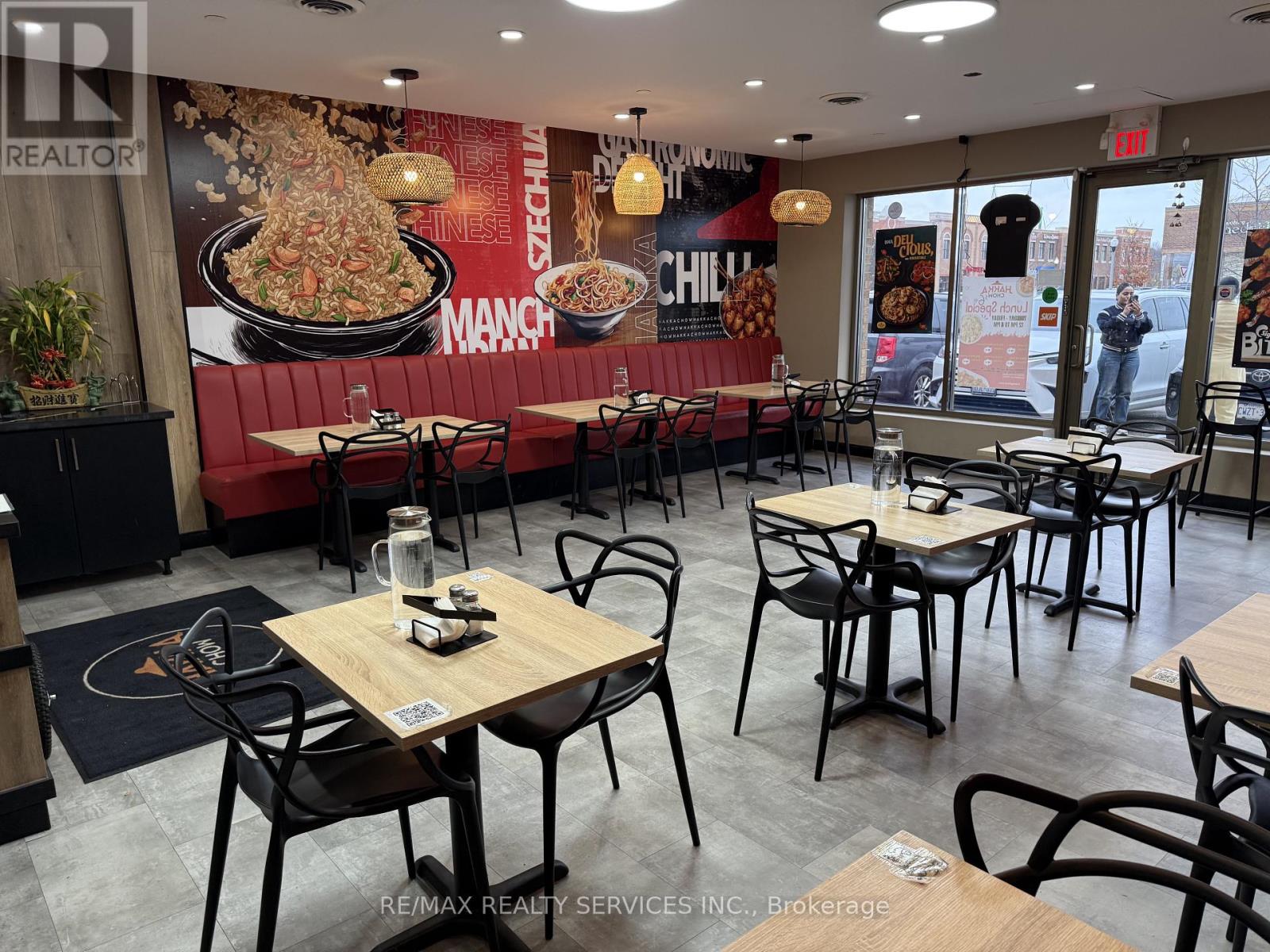 325 Max Becker Drive, Kitchener, Ontario  N2E 4H5 - Photo 12 - X12538452